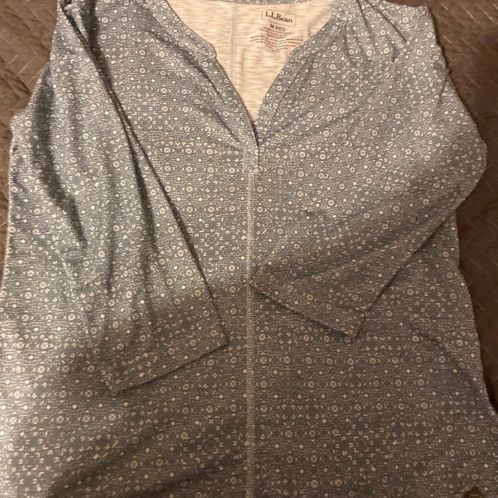 LLBEAN Light green tunic/top women’s size medium
